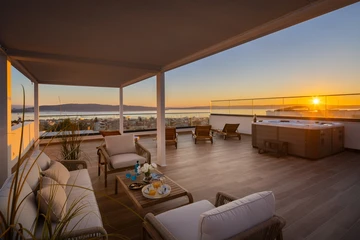 Modern Villa with Heated Pool and Rooftop Jacuzzi, Split