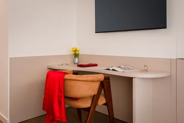 Modern Family Villa with Heated Pool in Kaštel Sućurac