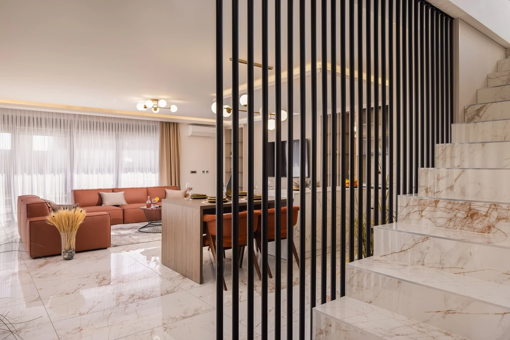 Modern Family Villa with Heated Pool in Kaštel Sućurac