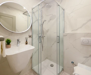 Contemporary Villas Retreat with Pool in Kaštel Sućurac