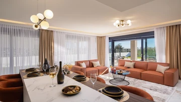 Contemporary Villas Retreat with Pool in Kaštel Sućurac