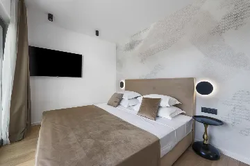 Modern 4-Bedroom Villa Retreat in Slano