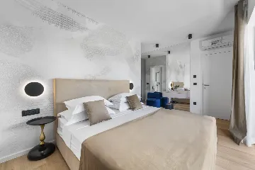 Modern 4-Bedroom Villa Retreat in Slano