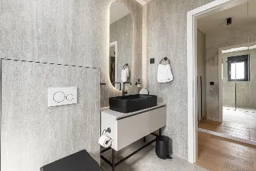 Modern 4-Bedroom Villa Retreat in Slano