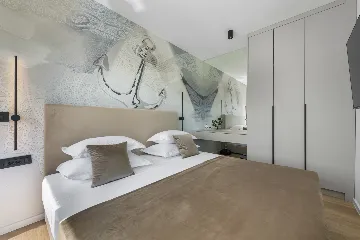 Modern 4-Bedroom Villa Retreat in Slano