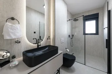 Modern 4-Bedroom Villa Retreat in Slano