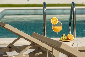 Spacious 4-Bedroom Villa Retreat in Slano