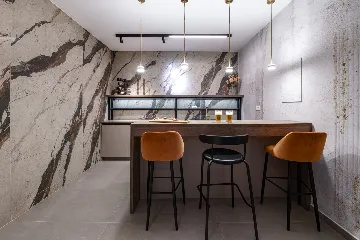 Spacious 4-Bedroom Villa Retreat in Slano