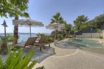 Spacious Beachfront Villa with Pool in Trogir