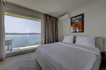 Spacious Beachfront Villa with Pool in Trogir