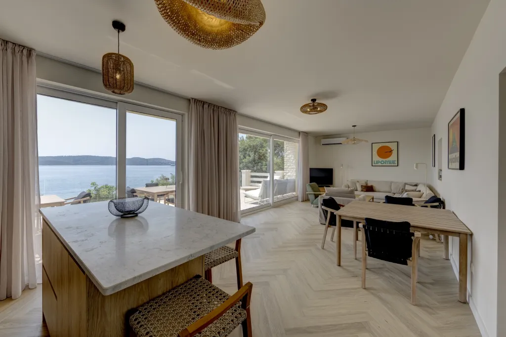Spacious Beachfront Villa with Pool in Trogir