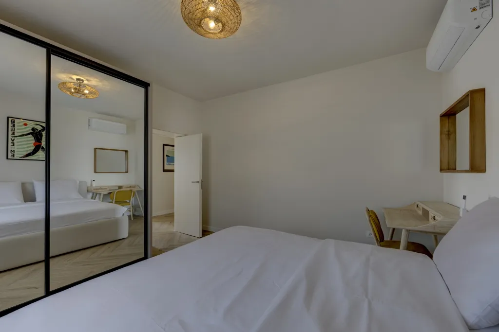 Spacious Beachfront Villa with Pool in Trogir