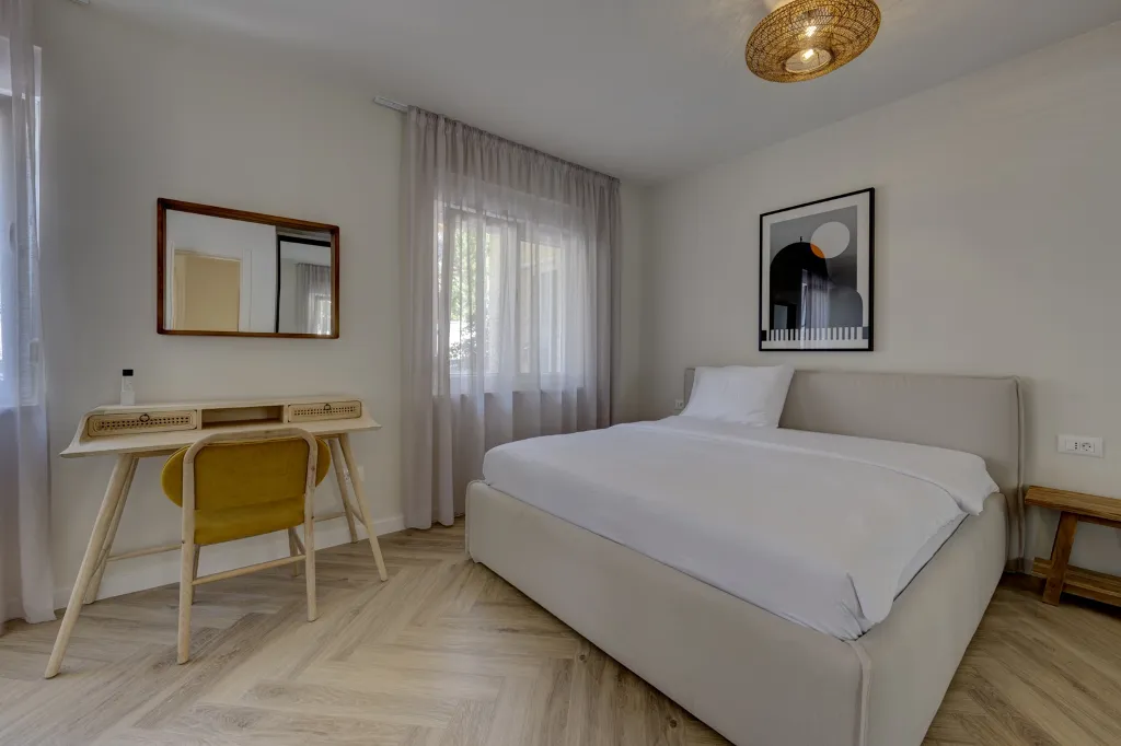 Spacious Beachfront Villa with Pool in Trogir