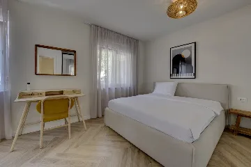 Spacious Beachfront Villa with Pool in Trogir