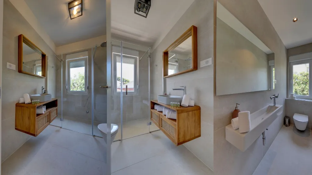 Spacious Beachfront Villa with Pool in Trogir
