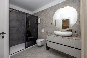 Modern Villa Retreat with Garden in Okrug Gornji