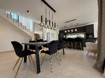 Modern Villa Retreat with Garden in Kaštel Stari