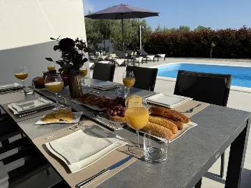 Modern Villa Retreat with Garden in Kaštel Stari