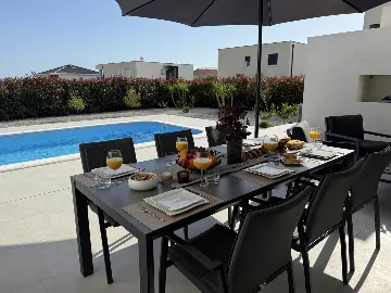 Modern Villa Retreat with Garden in Kaštel Stari