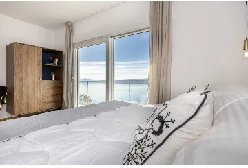 Spacious 4-Bedroom Villa Retreat in Dramalj