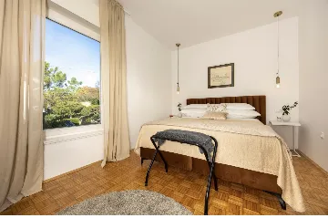 Spacious 4-Bedroom Villa Retreat in Dramalj