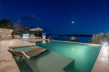 Spacious 4-Bedroom Villa Retreat in Dramalj