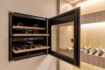 Spacious 5-Bedroom Villa in Mokošica