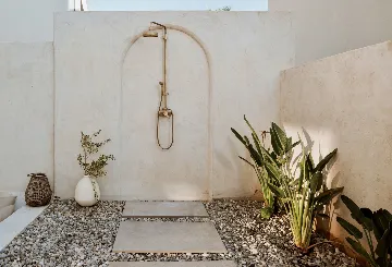 Spacious 5-Bedroom Villa in Mokošica