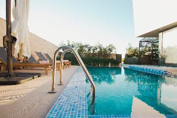 Contemporary 3-Bedroom Villa in Novalja