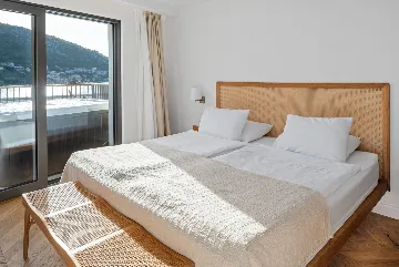 Spacious 5-Bedroom Villa in Mokošica