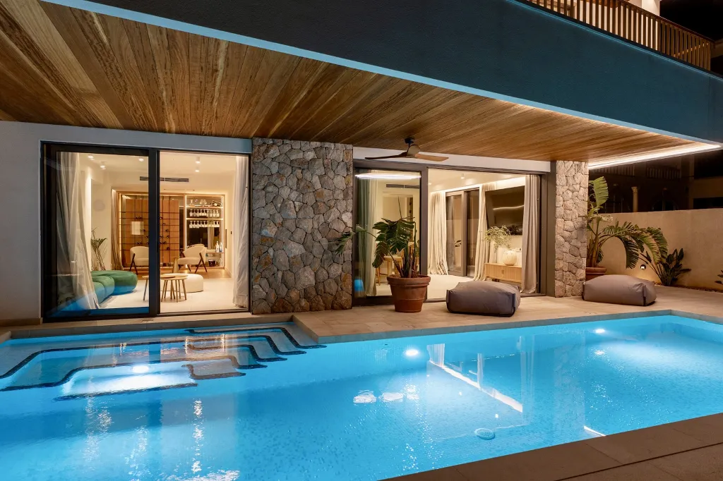 Spacious 5-Bedroom Villa in Mokošica