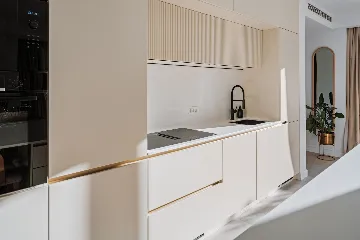 Spacious 5-Bedroom Villa in Mokošica