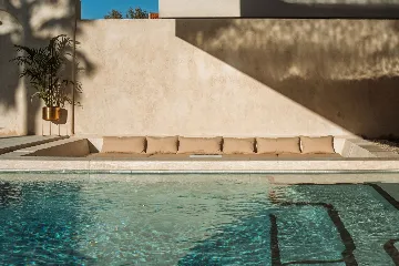 Spacious 5-Bedroom Villa in Mokošica