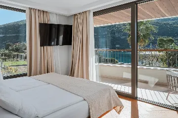 Spacious Group Villa Retreat in Mokošica