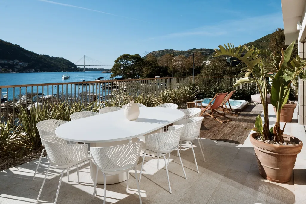 Spacious Group Villa Retreat in Mokošica