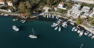 Spacious Group Villa Retreat in Mokošica