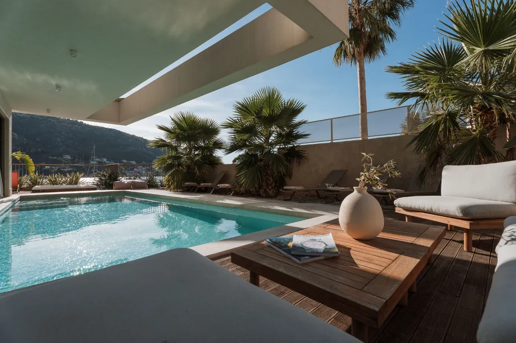Spacious Group Villa Retreat in Mokošica