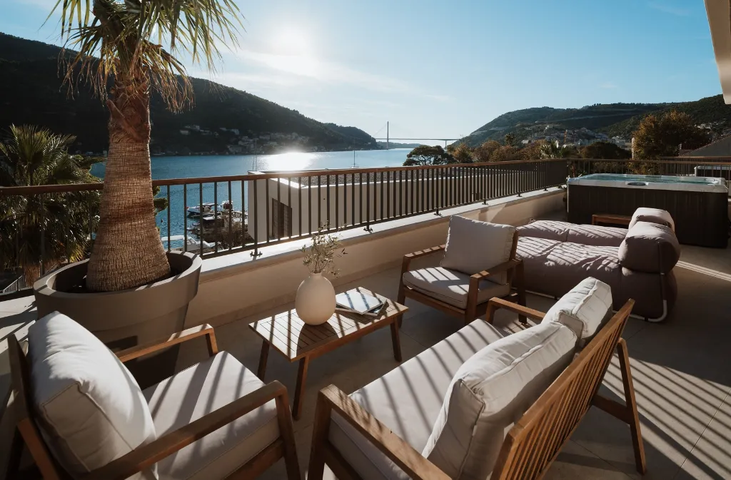Spacious Group Villa Retreat in Mokošica