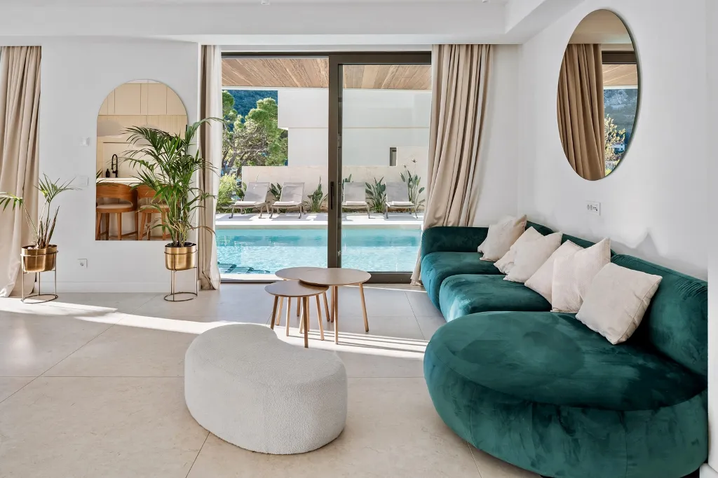 Spacious Group Villa Retreat in Mokošica