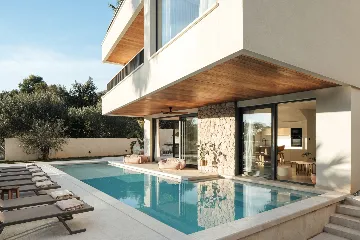 Spacious Group Villa Retreat in Mokošica