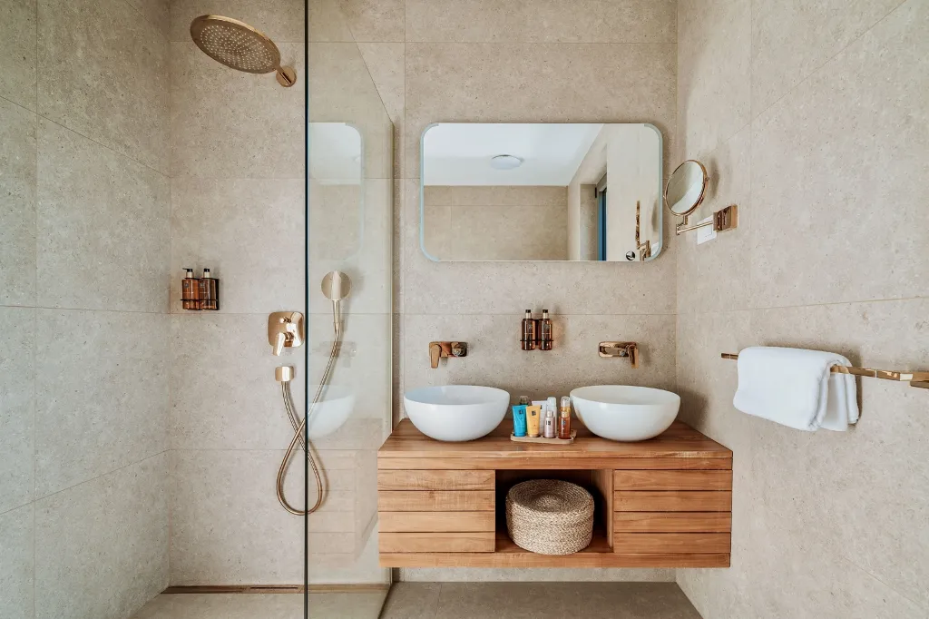 Spacious 4-Bedroom Villa in Mokošica