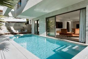 Spacious 4-Bedroom Villa in Mokošica