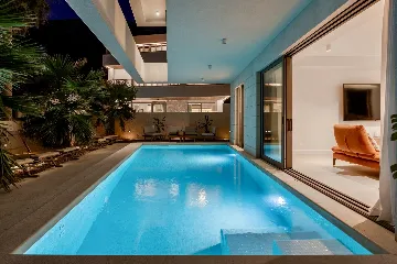 Spacious 4-Bedroom Villa in Mokošica