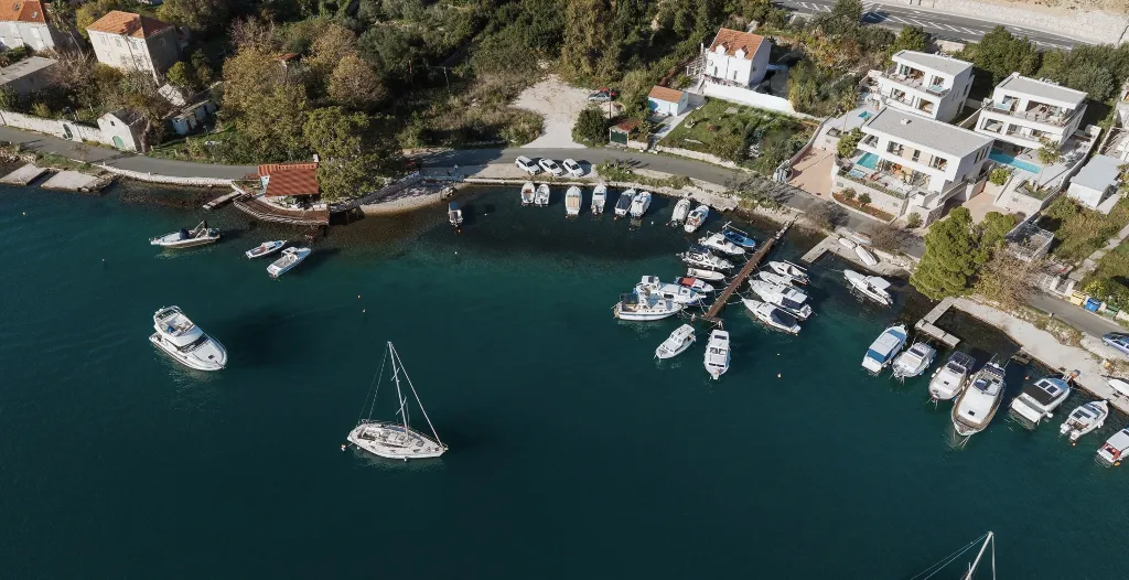 Spacious 4-Bedroom Villa in Mokošica