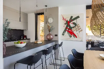 Spacious Family Villa with Pool in Vis