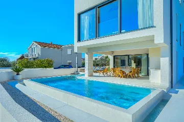 Modern Villa with Spacious Yard in Sukošan