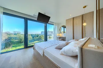 Modern Villa with Spacious Yard in Sukošan