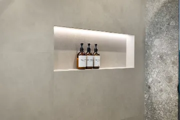 Modern 4-Bedroom Villa with Spacious Yard in Poljane