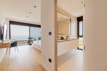 Modern Villa Retreat with Spacious Yard in Makarska