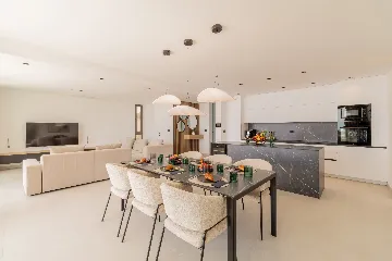 Modern Villa Retreat with Spacious Yard in Makarska